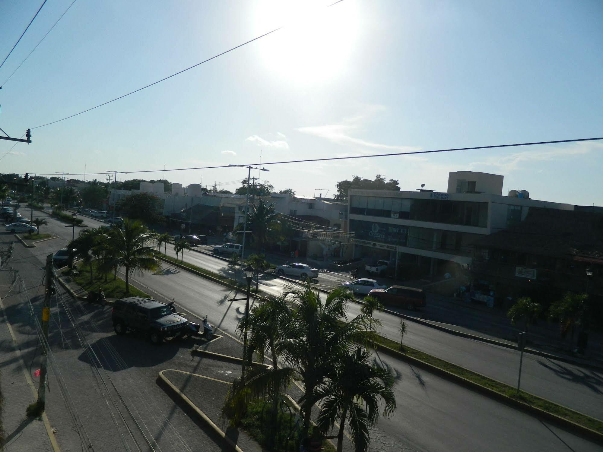 Emotion Avenida Tulum Hotel & Hostal Bagian luar foto